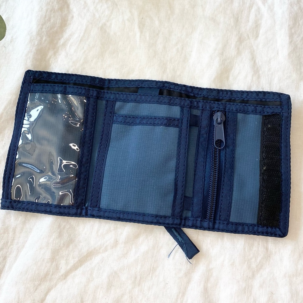 Rear Roots Valero Wallet - Picture 7 of 10